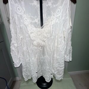 Daniel Rainn White Embroidered Blouse
